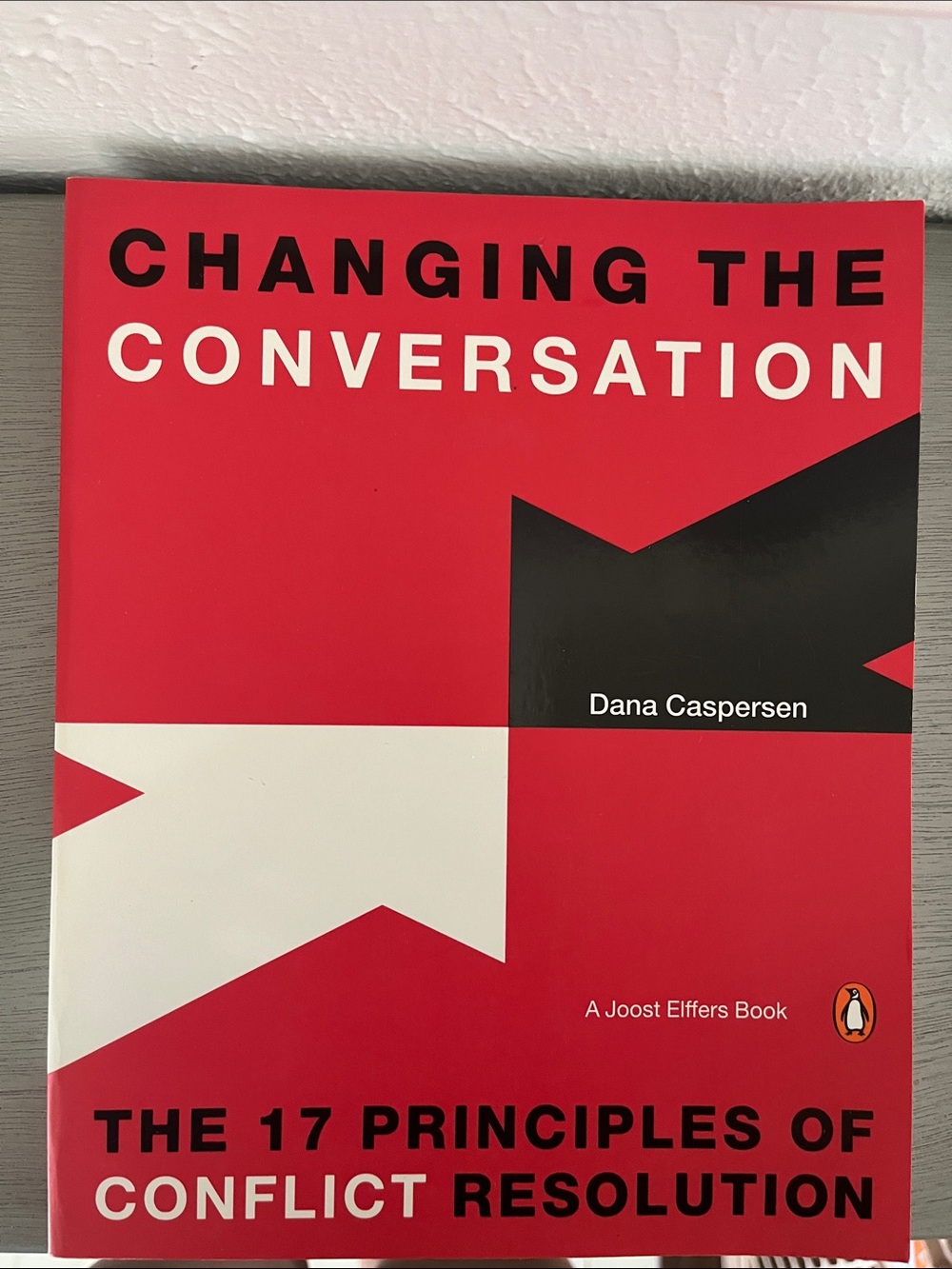 📕3/$15 Changing the Conversation Book by Dana Caspersen